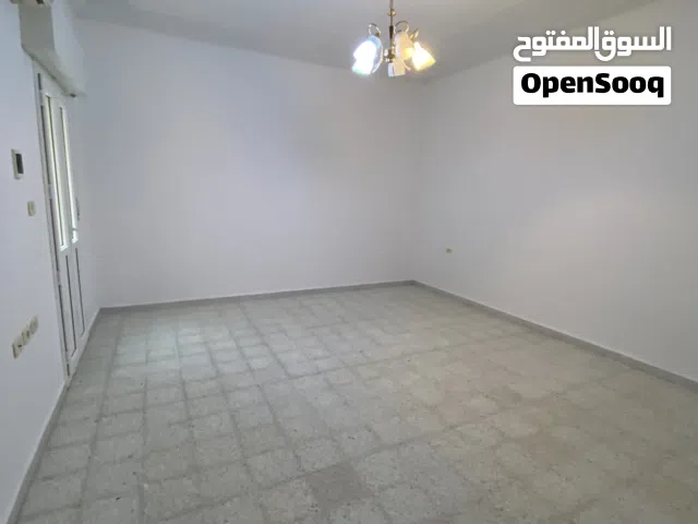 170 m2 3 Bedrooms Apartments for Rent in Tripoli Al-Serraj