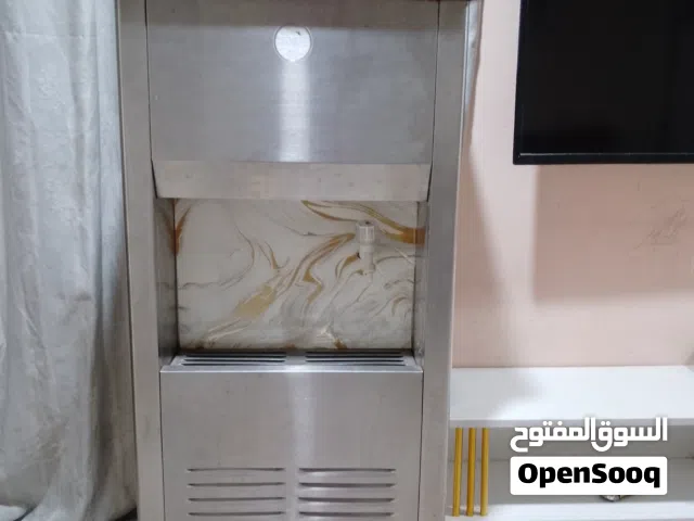 براد ستيل حساوي كل نظيف وشرط الشغل وسعره مناسب