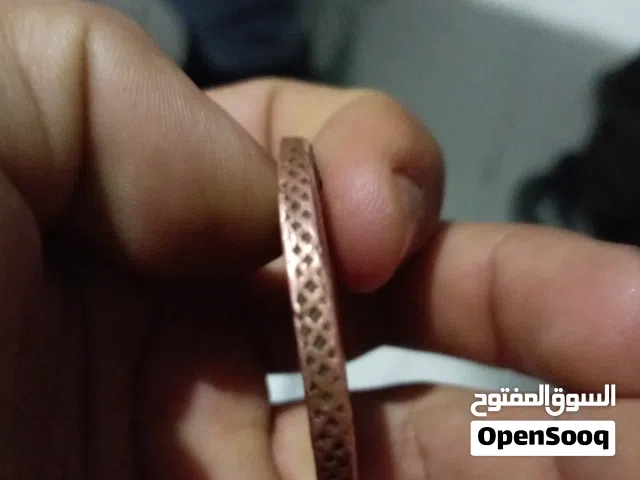قطع أثرية للبيع
