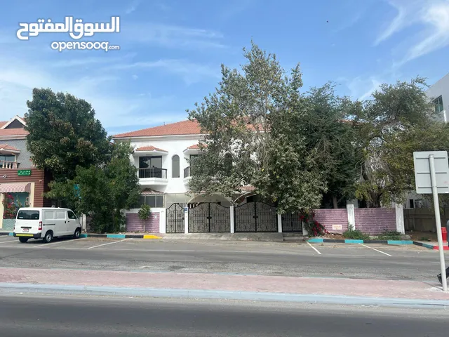 commercial villa for rent