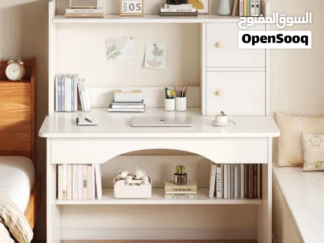ميز  مكتبي