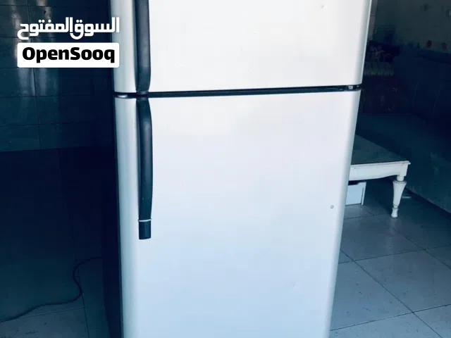 ثلاجة فرجيدير (Frigidaire) حجم 20 قدم - بحالة ممتازة - شامل التوصيل