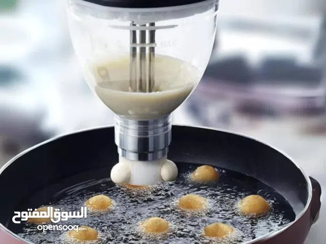 ماكينة اللقيمات الاحترافية من Saif Line شاشة رقمية لسهولة التحكم والمتابعة توزيع العجين تلقائياً