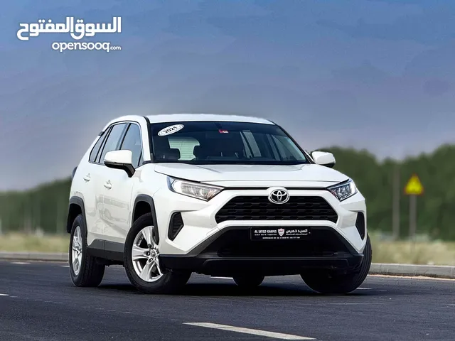 Toyota Rav4 2.5L 2021 GCC accident-free in excellent condition 1333 P.M