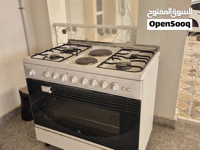 للبيع غاز انديسيت 4 عيون غاز و 2 كهرباء