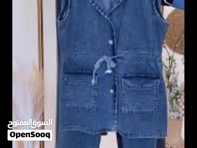 طقم نسائي بعده بليبل جديد.وعلامته