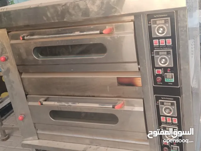 فرن بحاله ممتازه جداا وطابقين غاز