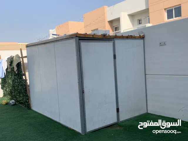 مخزن نظيف للبيع