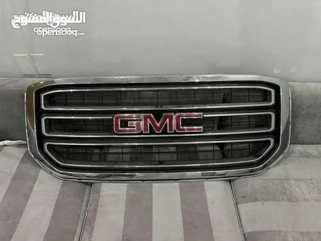 G M C يوكن 2020 و 2018 شبك