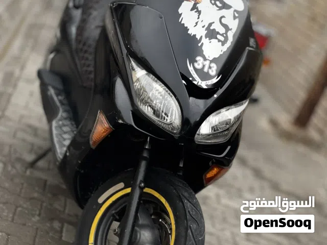 2008 هوندا Forza
