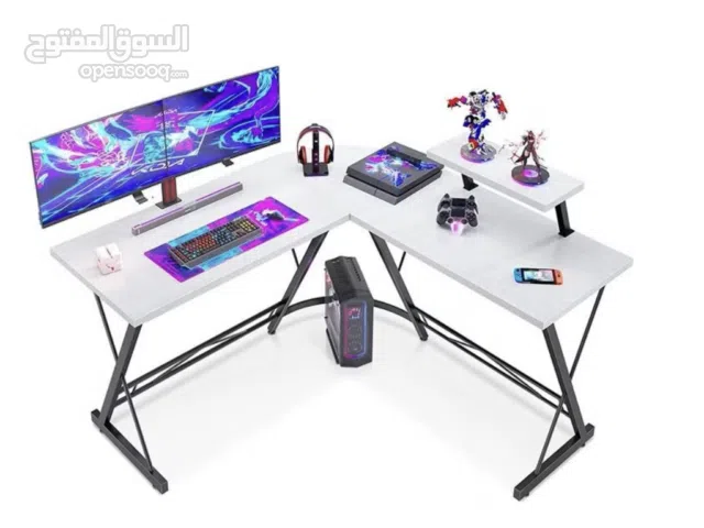 طاولة جيمنج على شكل L