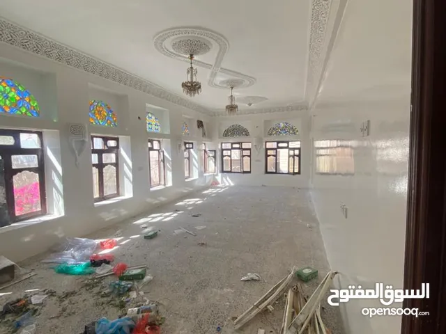 400 m2 More than 6 bedrooms Villa for Rent in Sana'a Al Wahdah District