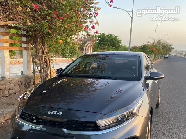 كيا K3 2022 لون فيراني ميتاليك ترخيص جديد للبيع والسعر لقطة