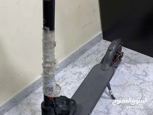 اسكوتر ما في اي خراب بس شاحن يحتاج