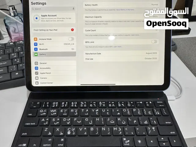 Ipad A16 128GB Good as Brand New (100KD) + Belkin Magnetic Keyboard(40KD)