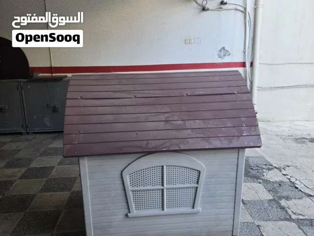 بيت كلب حجم كبير مع مستلزمات الكلب كامله