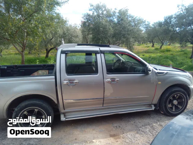 2005, ايسوزو, D-ماكس, LS