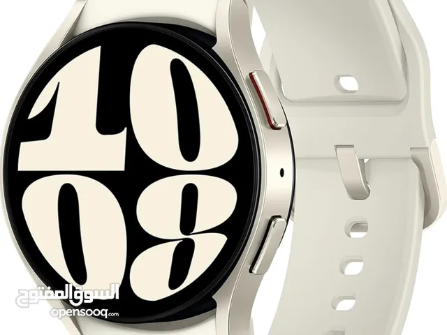 ساعة سامسونغ Watch 6  جديدة بسعر 64 ريال ممتاز للنساء لون ذهبي ( بيج ) ضمان سنة الوكيل