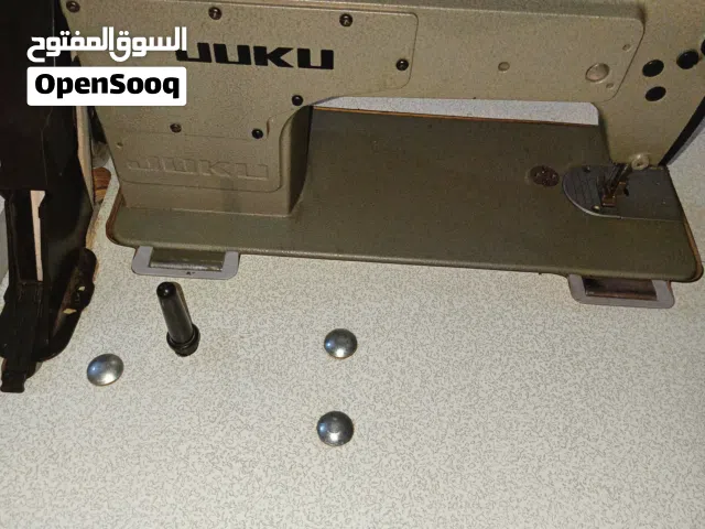 ماكينة خياطة صناعية JUKIبحالة ممتازة