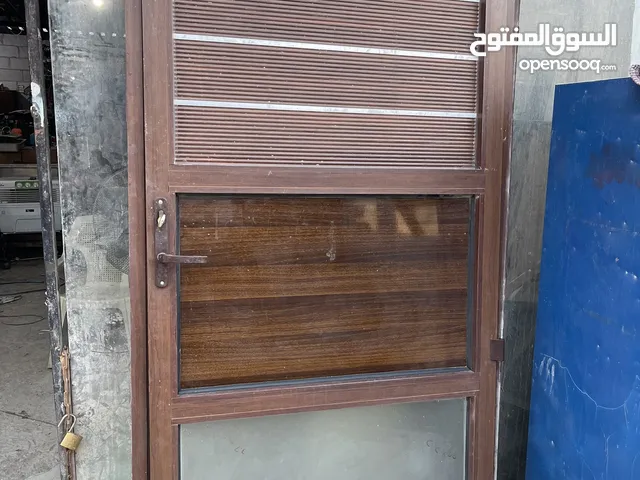 باب المنيوم كامل مع الحلق قياس الارتفاع 215 العرض متر