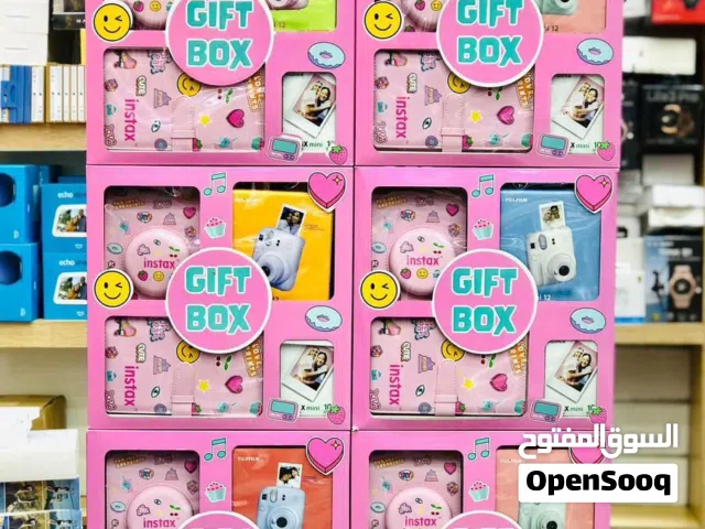 كاميرا تصوير فورية  12 Instax Mini  Instax Gift Box