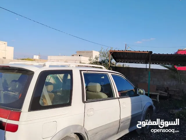 Used Hyundai Santamo in Mafraq