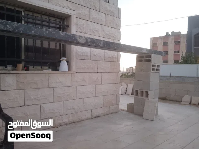 200 m2  Apartments for Sale in Tulkarm Al Hay Al Janobi