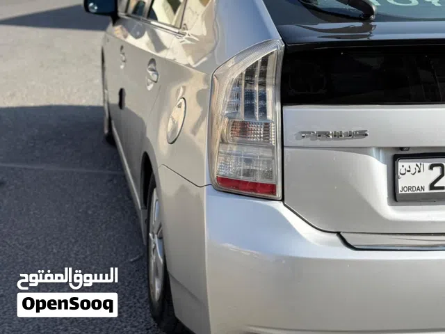Used Toyota Prius in Amman