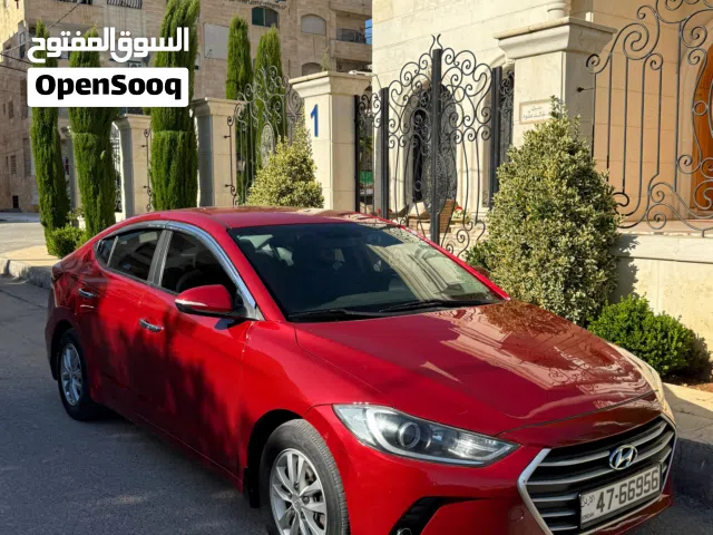 2017 هيونداي النترا Standard
