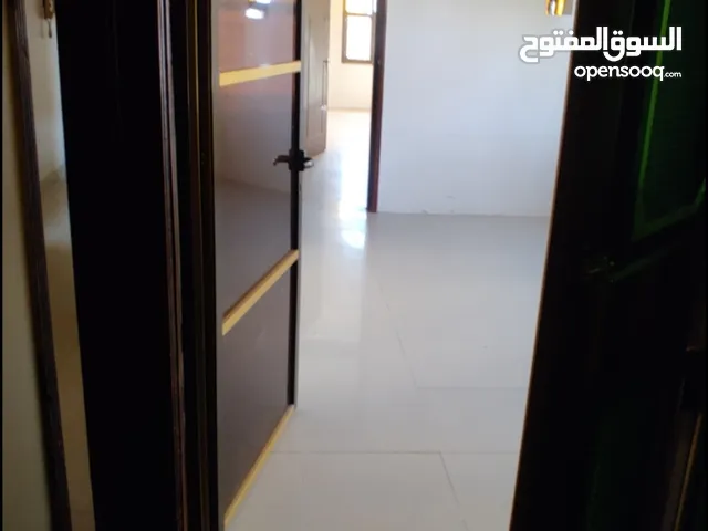 0 m2 3 Bedrooms Apartments for Rent in Sana'a Qadisiyah