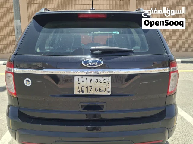 2015 Ford Explorer Standard
