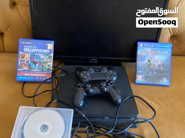 بلايستيشن 4 مستعمل مع كاملالملحقات