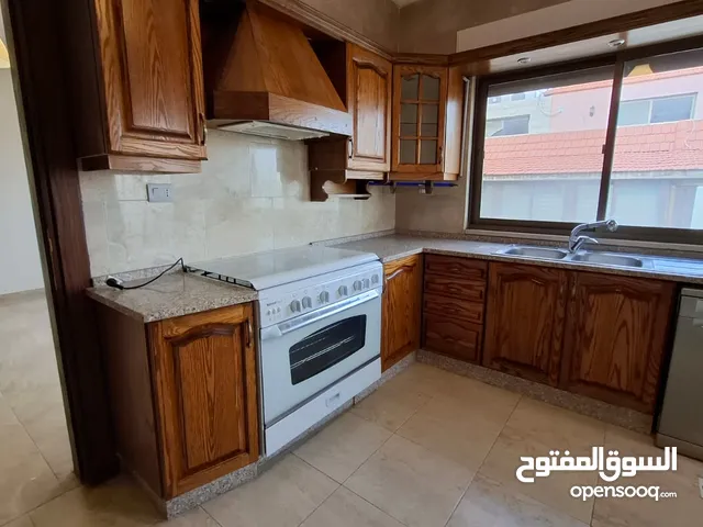 170 m2 3 Bedrooms Apartments for Rent in Amman Abdoun