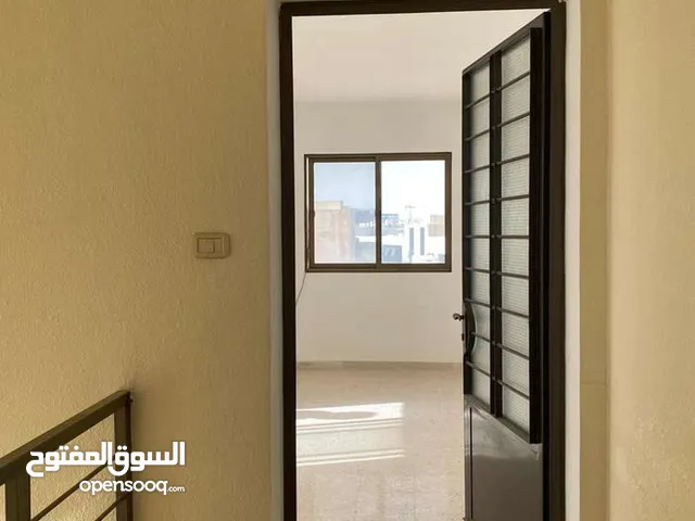 170m2 4 Bedrooms Apartments for Rent in Amman 7th Circle