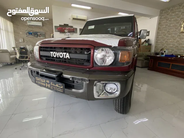 Used Toyota Land Cruiser in Sharjah