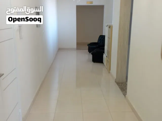شقة مكتبية للشركات حديثة ممتازة في السبعة