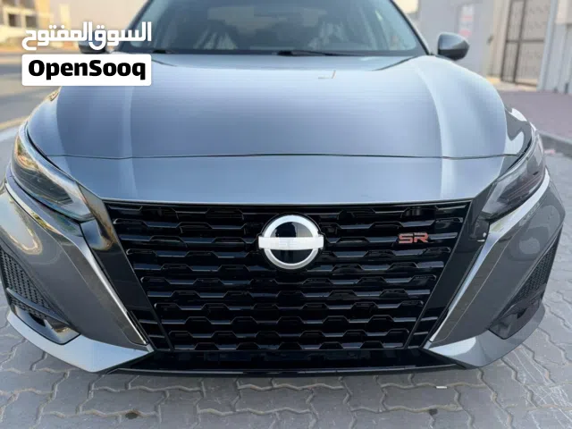 2021 نيسان التيما SV