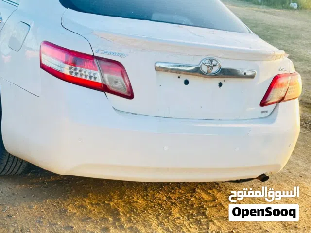 2010 تويوتا كامري GL
