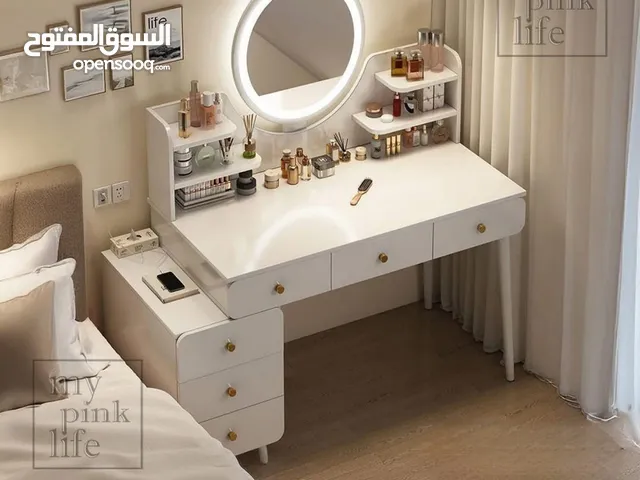 ميز مرايه القياسات موضحه على الصوره للاستفسار والحجز تواصل واتس اب