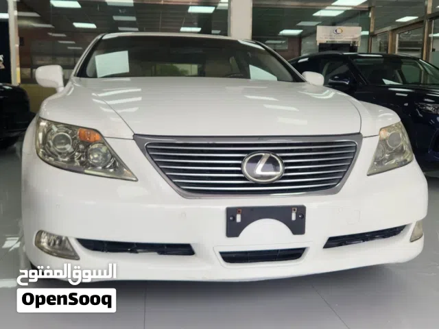Used Lexus LS in Abu Dhabi