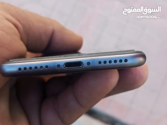 ايفون 8 غير سوري