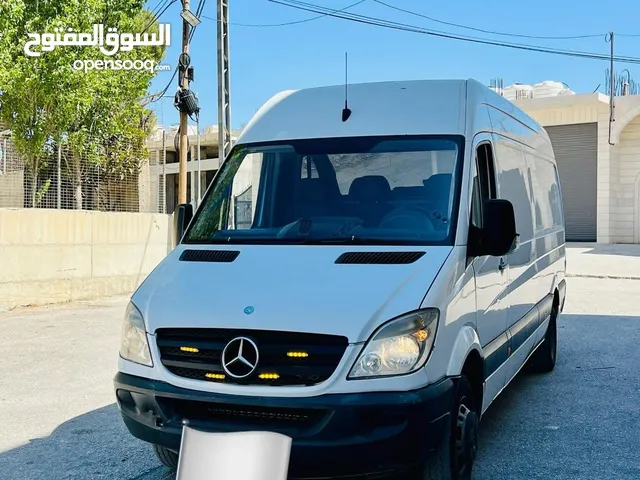 سعر مميز - باص سبرنتر مرسديس 516 تجاري  شاصي طويل