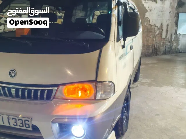 2000, كيا, بريجيو