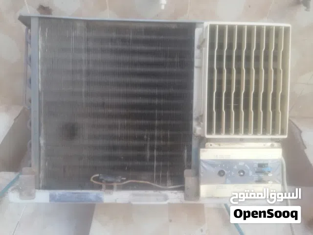 مكيف شباكي مستعمل نضيف شديد، شغال فل ومافيهو أي أعطال. النوع: (جنرال) القوة: (18 ألف /