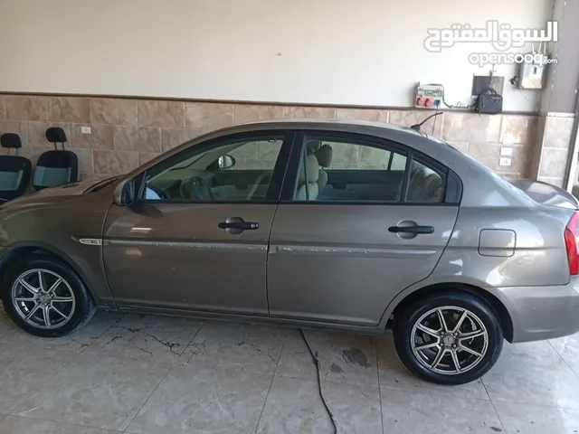 مطلوب موظفات تسويق الكتروني للانضمام للفريق العامل في الضفه