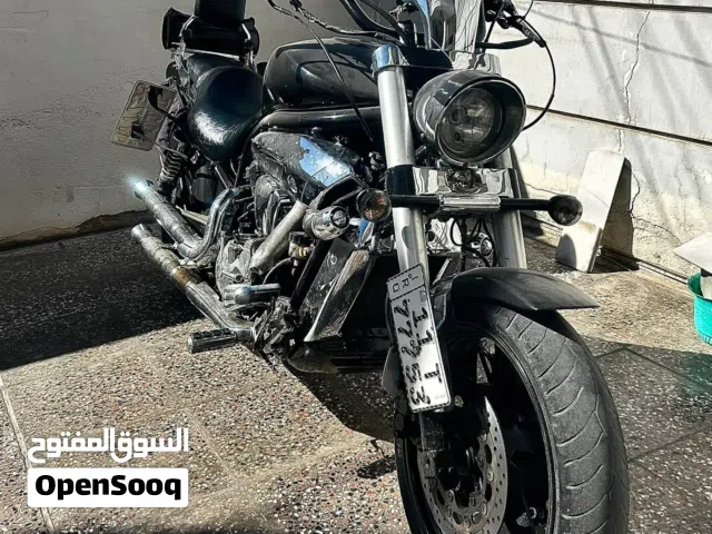 Hyosung GV650