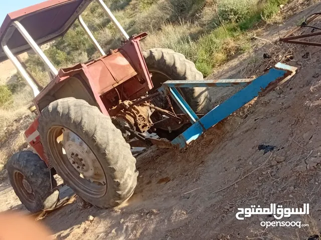 تركتر حجم كبير للبدل على لودر جرافه