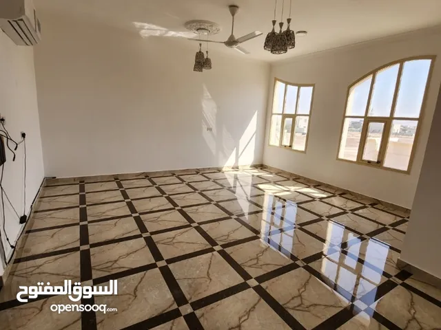 700 m2 More than 6 bedrooms Villa for Rent in Buraimi Al Buraimi