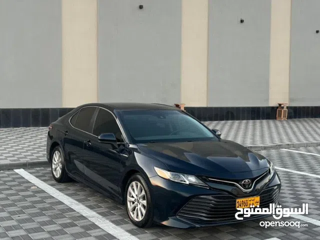 للبيع كامري 2018 بحاله ممتازه