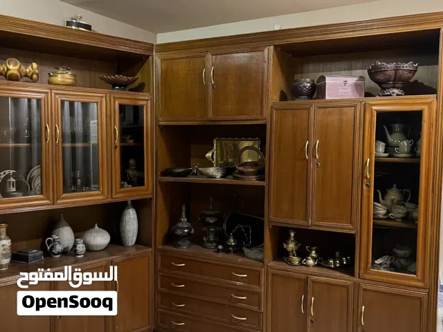 مكتبه بوفيه خشب صاج تكمه للبيع
